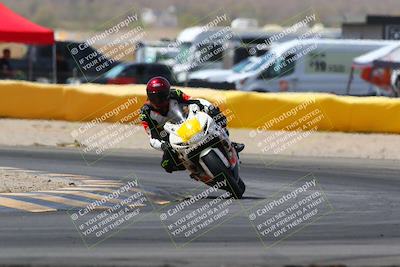 media/Apr-10-2022-SoCal Trackdays (Sun) [[f104b12566]]/Turn 2 (1135am)/